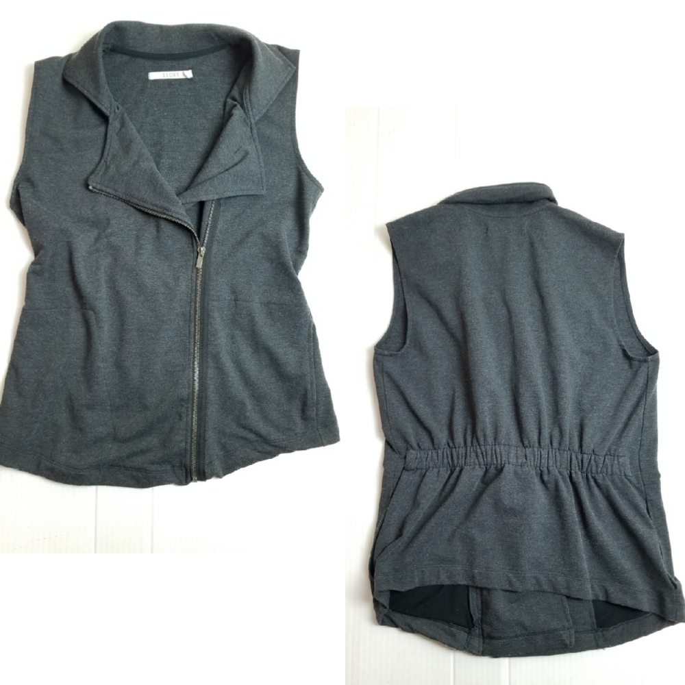BLU CLOVER Asymmetrical Knit Zipper Vest
